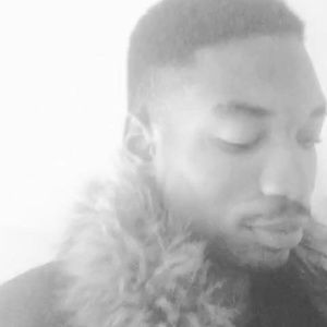 Meet your Posher, Dennis